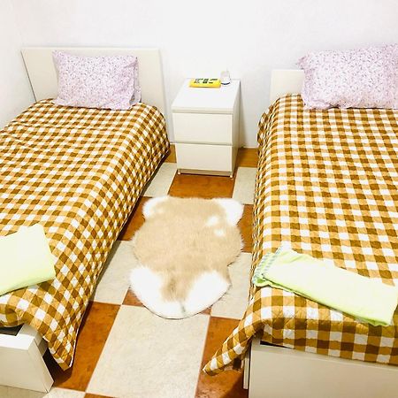 Vitoria Japji Guest House Esmeriz מראה חיצוני תמונה