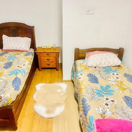 Vitoria Japji Guest House Esmeriz מראה חיצוני תמונה