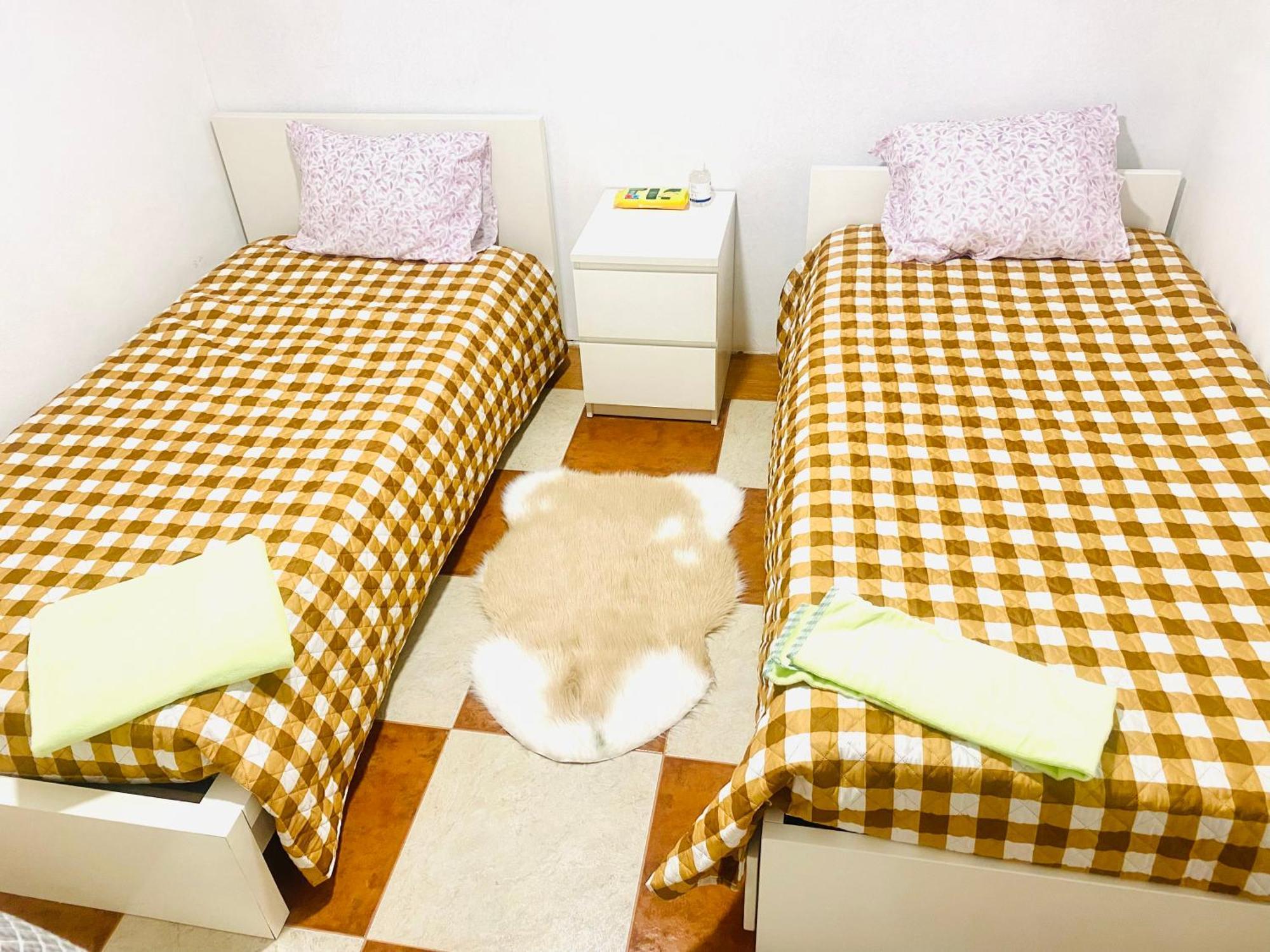 Vitoria Japji Guest House Esmeriz מראה חיצוני תמונה